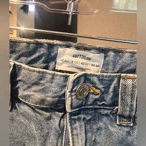 Cotton On distressed jean shorts